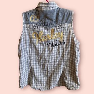 Y2k grey & cream gingham button up sleeveless vest top
